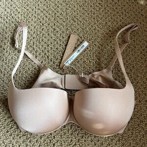 SKIMS Ultimate Push-Up Balconette Bra Color: Clay